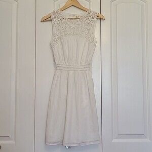 Max Studio White Sleeveless Lace Front 100% Cotton Dress Size M